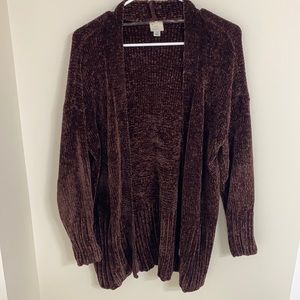 Maroon velvet cardigan!